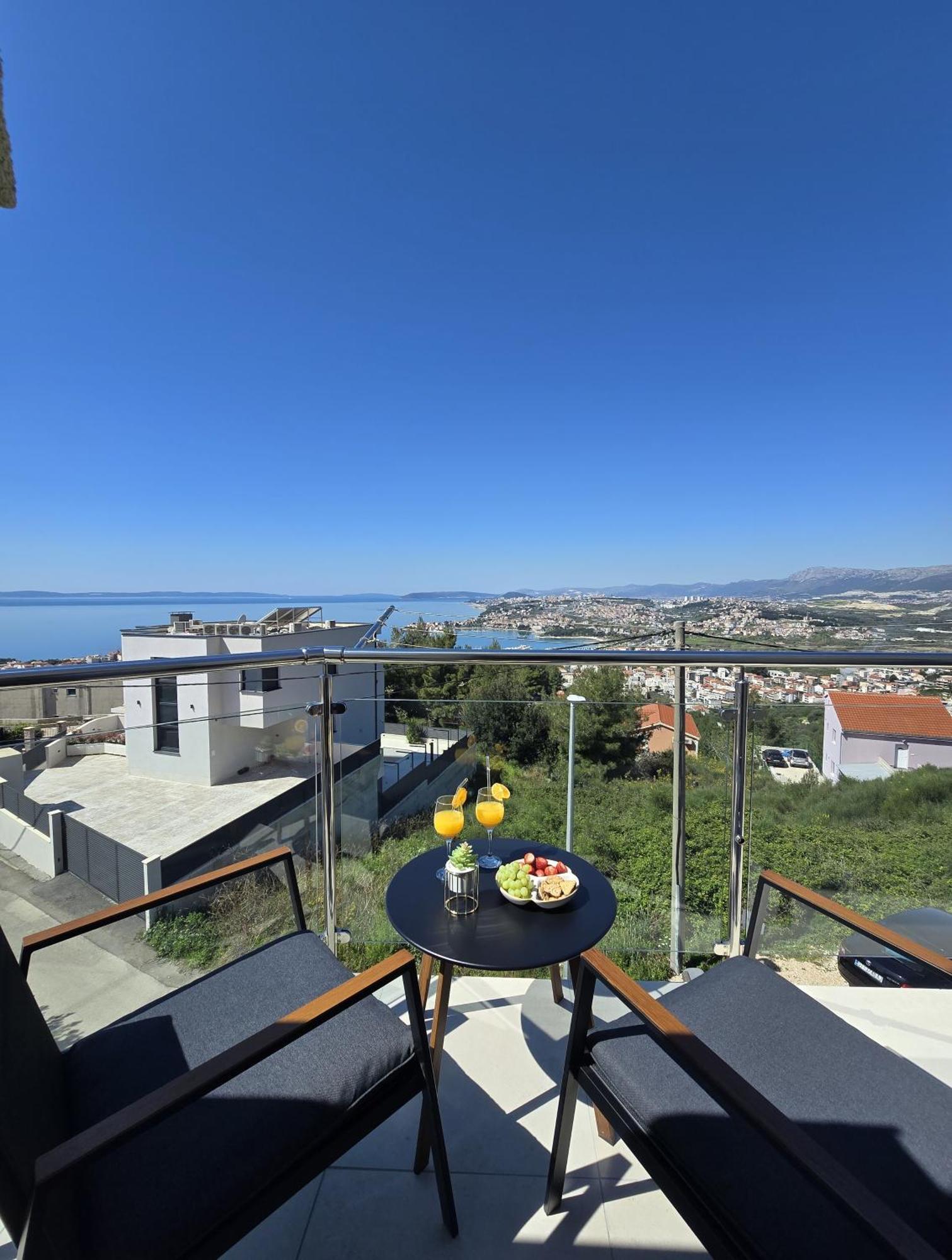 Villa Matanovi Dvori Podstrana Exteriör bild