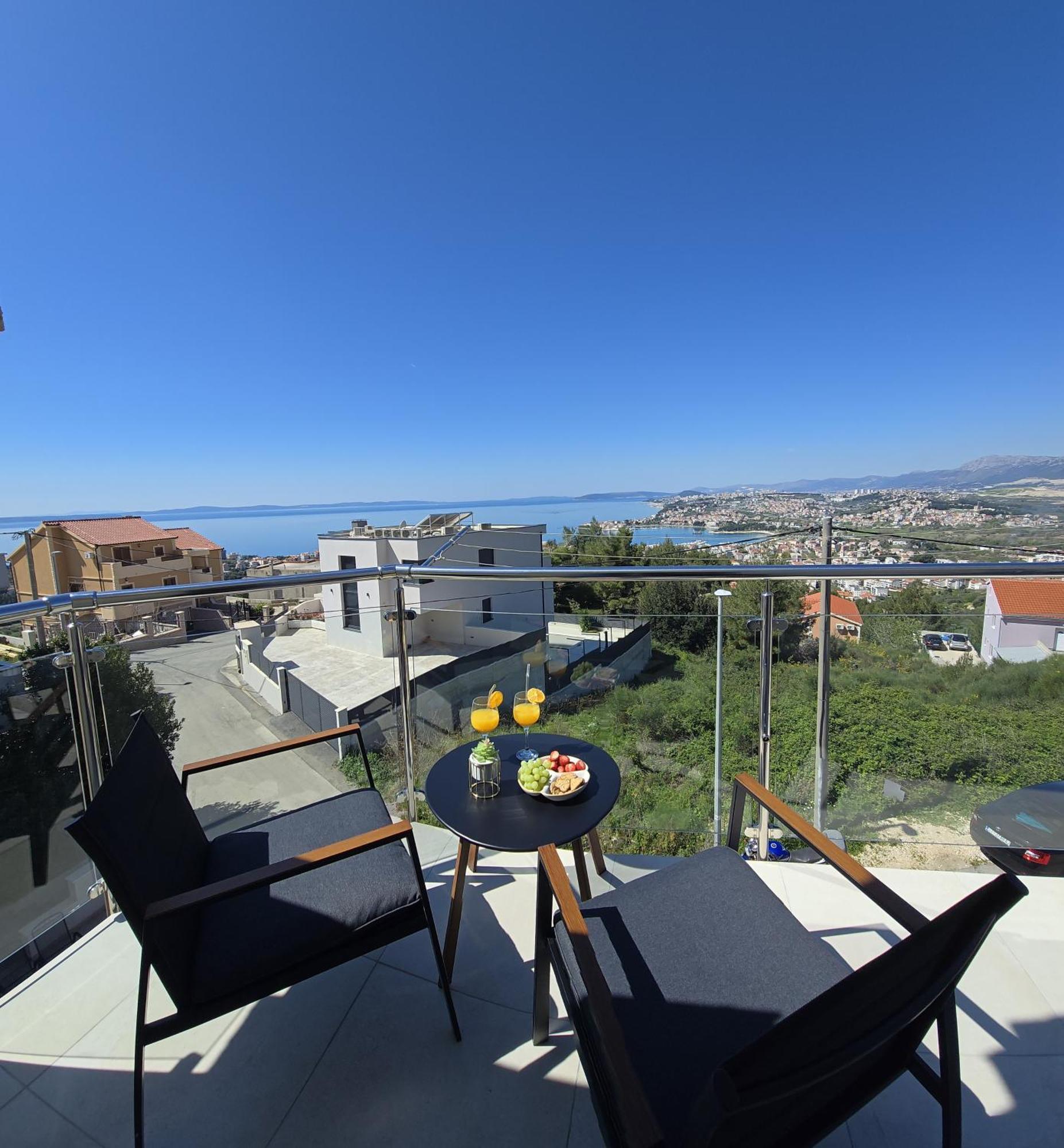 Villa Matanovi Dvori Podstrana Exteriör bild